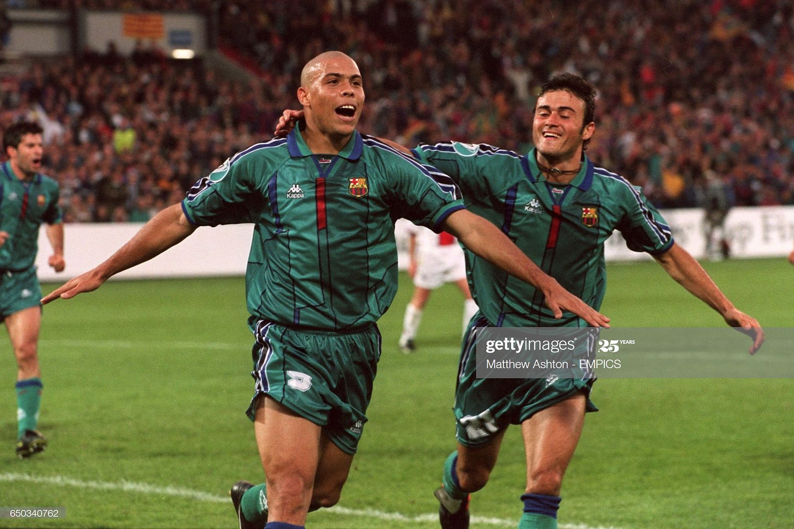 FC Barcelona 1996-1997 Kappa L/S Home Official Shirt Ronaldo